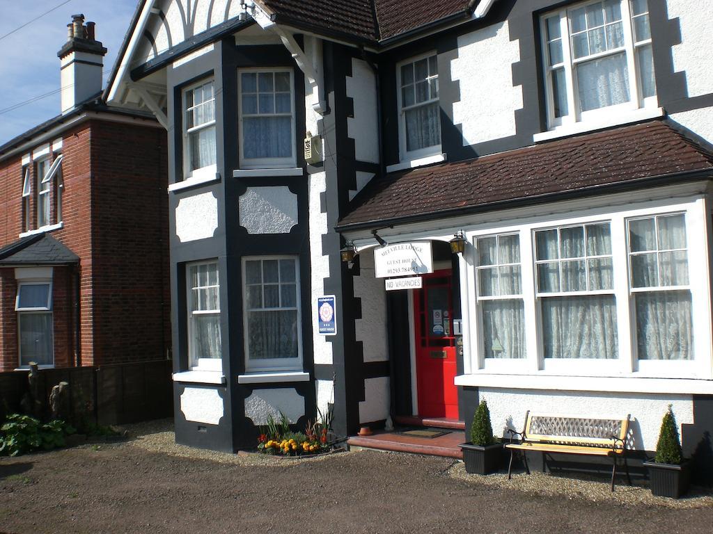 Melville Lodge Gatwick Horley Ngoại thất bức ảnh